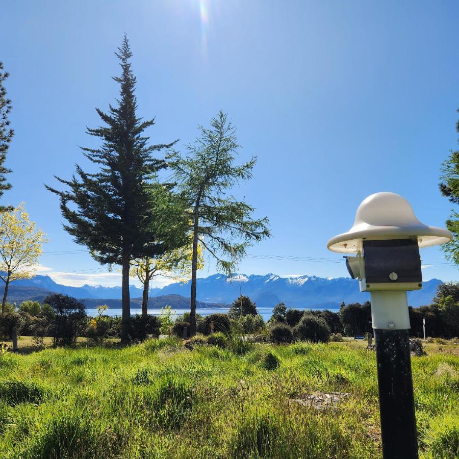 Manapouri Holiday Park Екстериор снимка