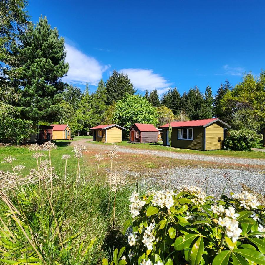 Manapouri Holiday Park Екстериор снимка