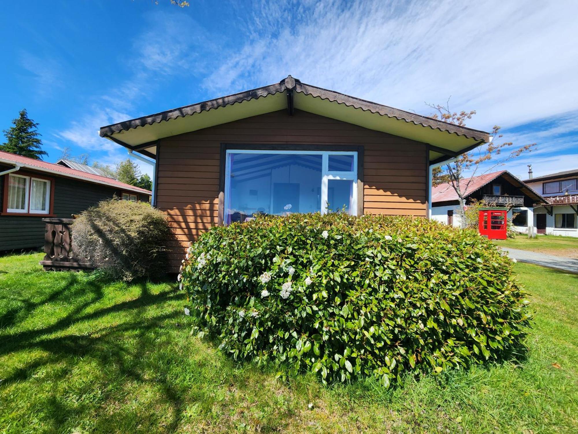 Manapouri Holiday Park Екстериор снимка